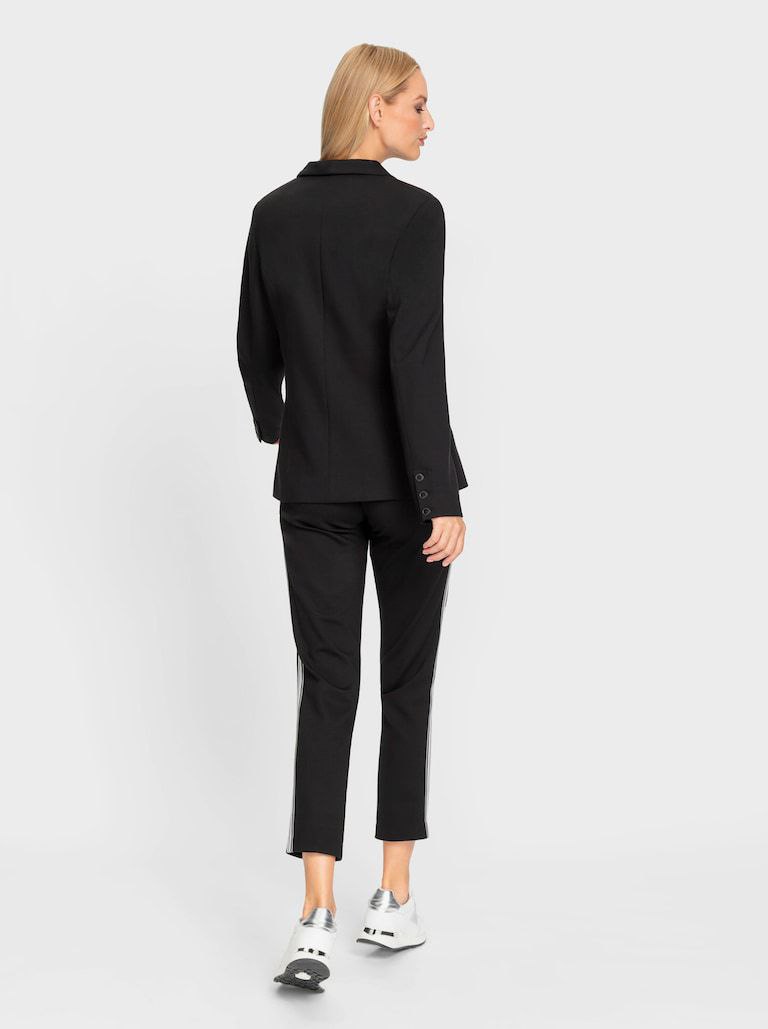 Schwarzer Anzug für Damen