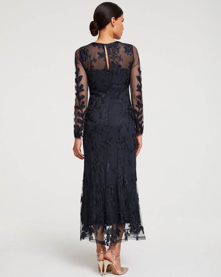 Elegantes schwarzes Abendkleid