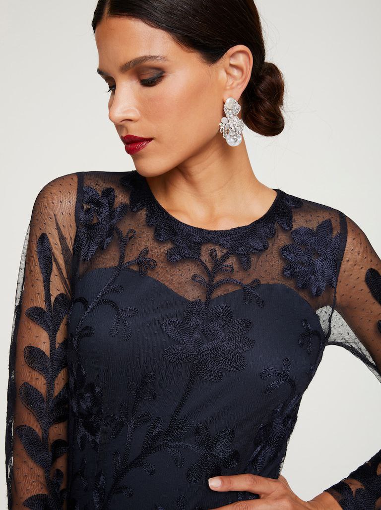 Elegantes schwarzes Abendkleid