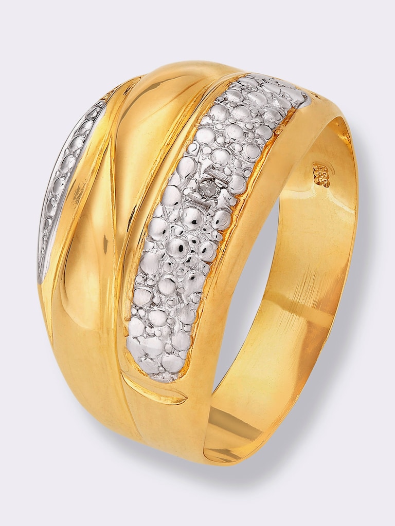 Goldring mit Diamanten