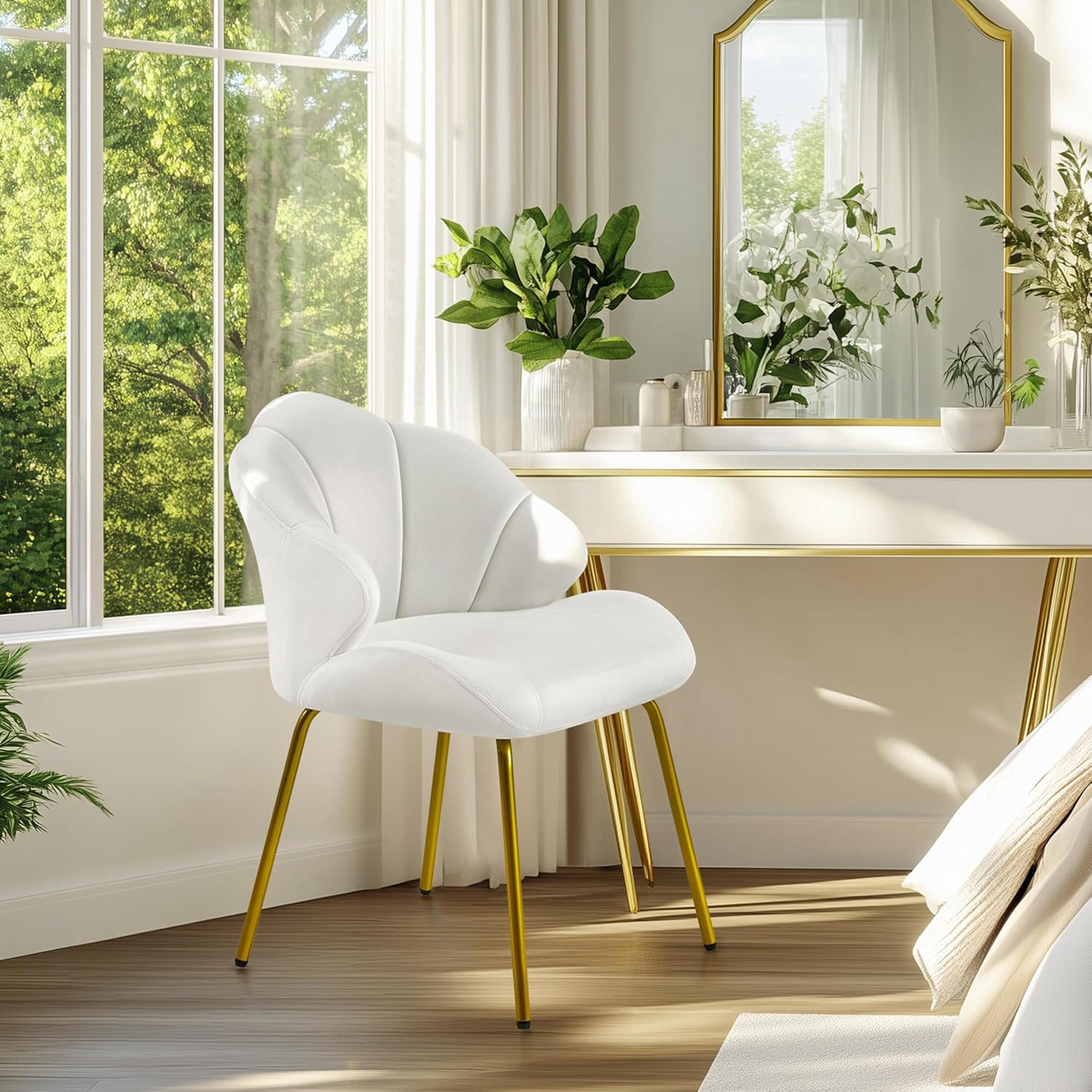 Vanity Chair, Velvet Accent Chair with Shell-Shaped Backrest, Modern Armchair with Gold Metal Legs for Dressing Room/Bedroom/Living Room, White