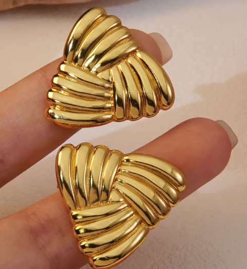 Stainless Steel Latest Fashion Oversized Stud Necklace