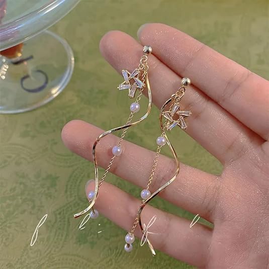 Elegant Gold Star Earrings