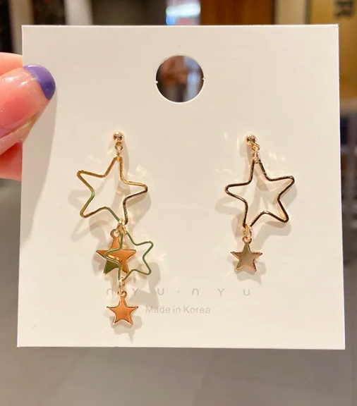 Star-shaped Dangling Earrings