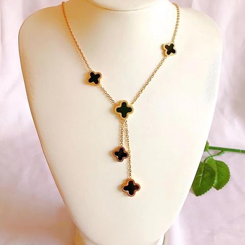 Elegant Clover Necklace