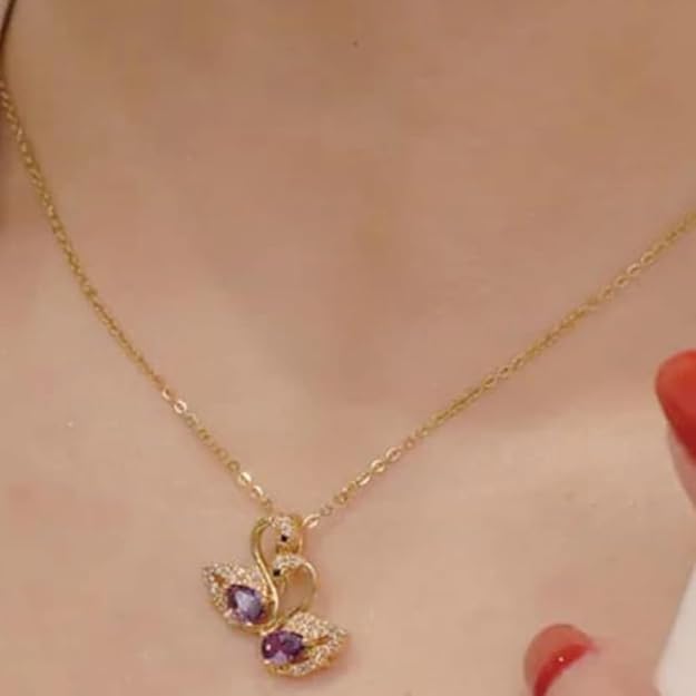 Elegant Zircon Swan Pendant Necklace 