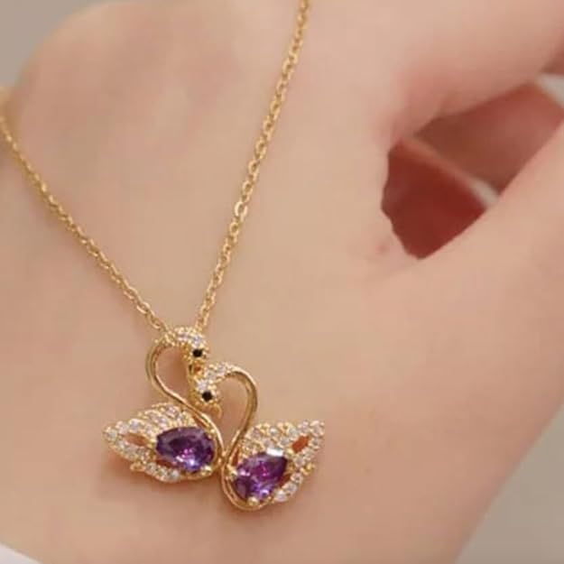 Elegant Zircon Swan Pendant Necklace 