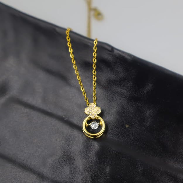 Gold Pendant Necklace