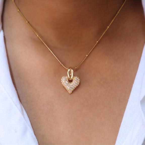 Gold Heart Pendant Necklace
