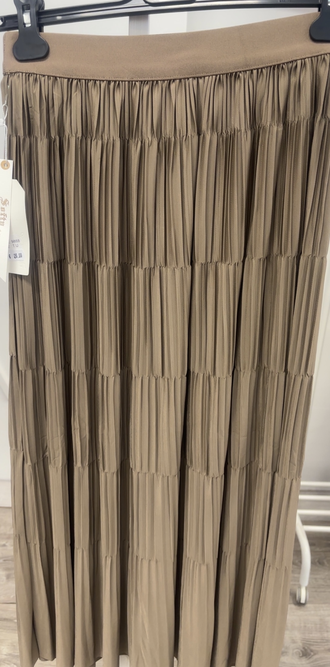 Jupe plissée marron