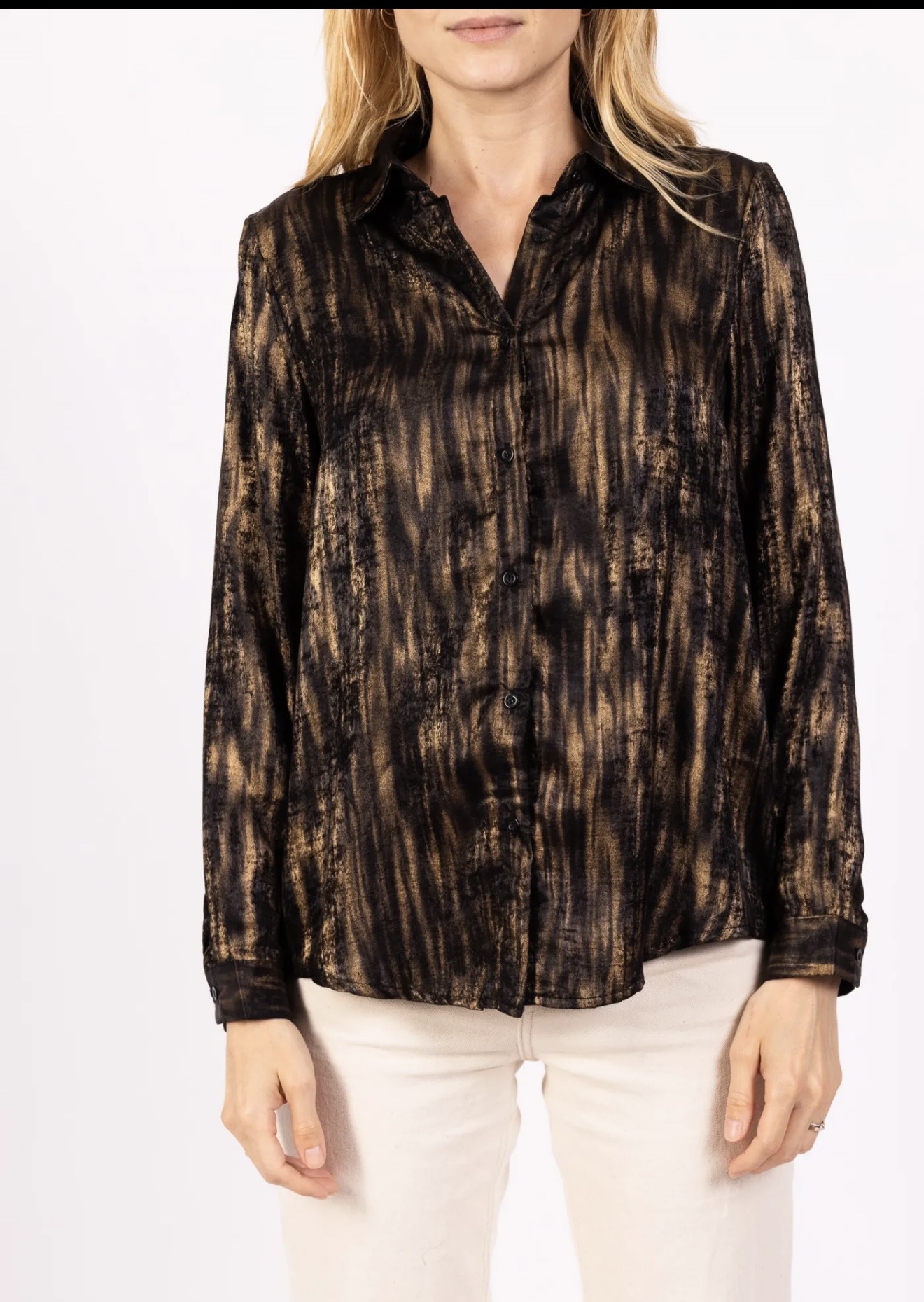 Chemise imprimée noire et dorée