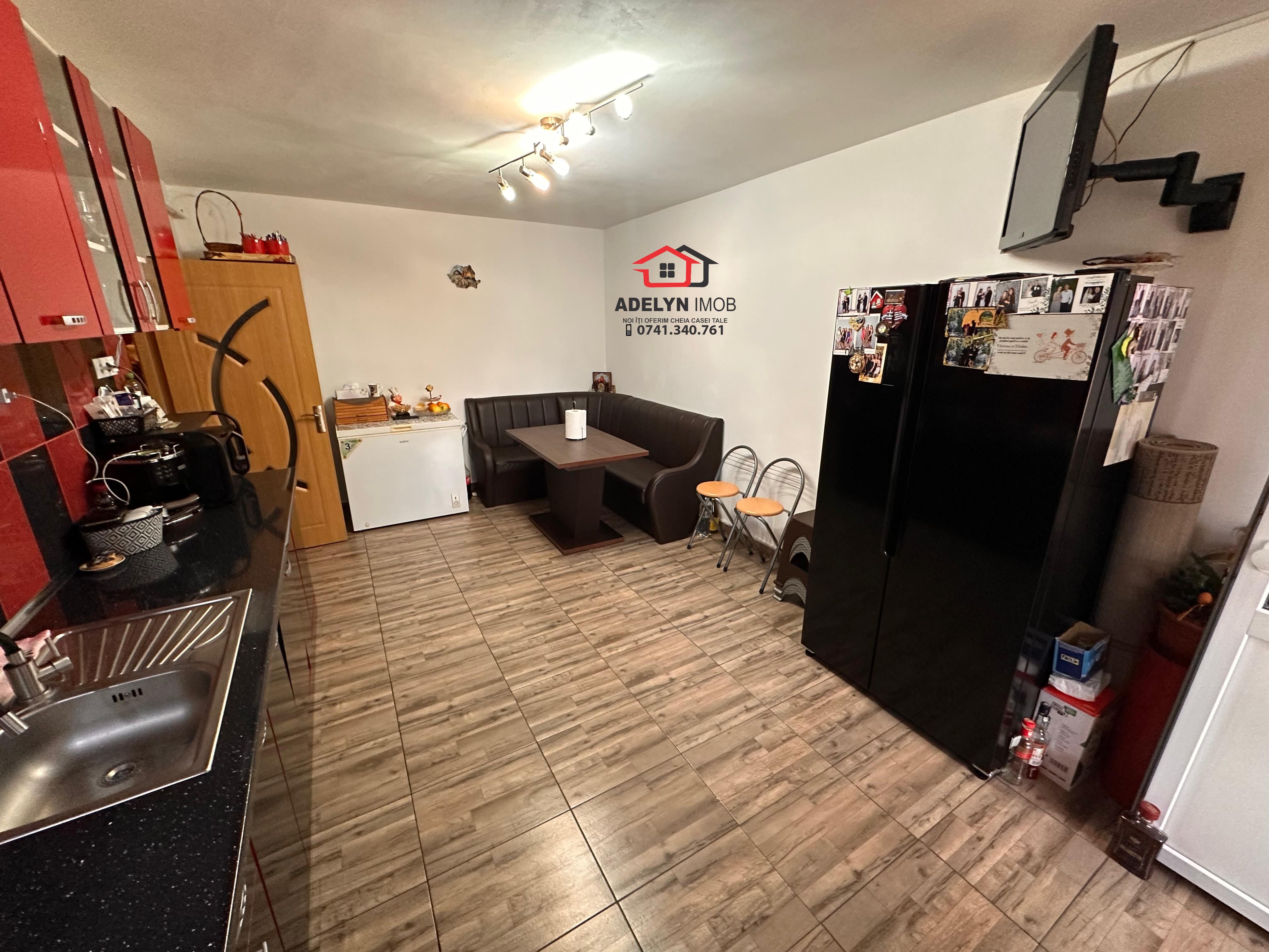 Apartament 4 camere, str. Pacii