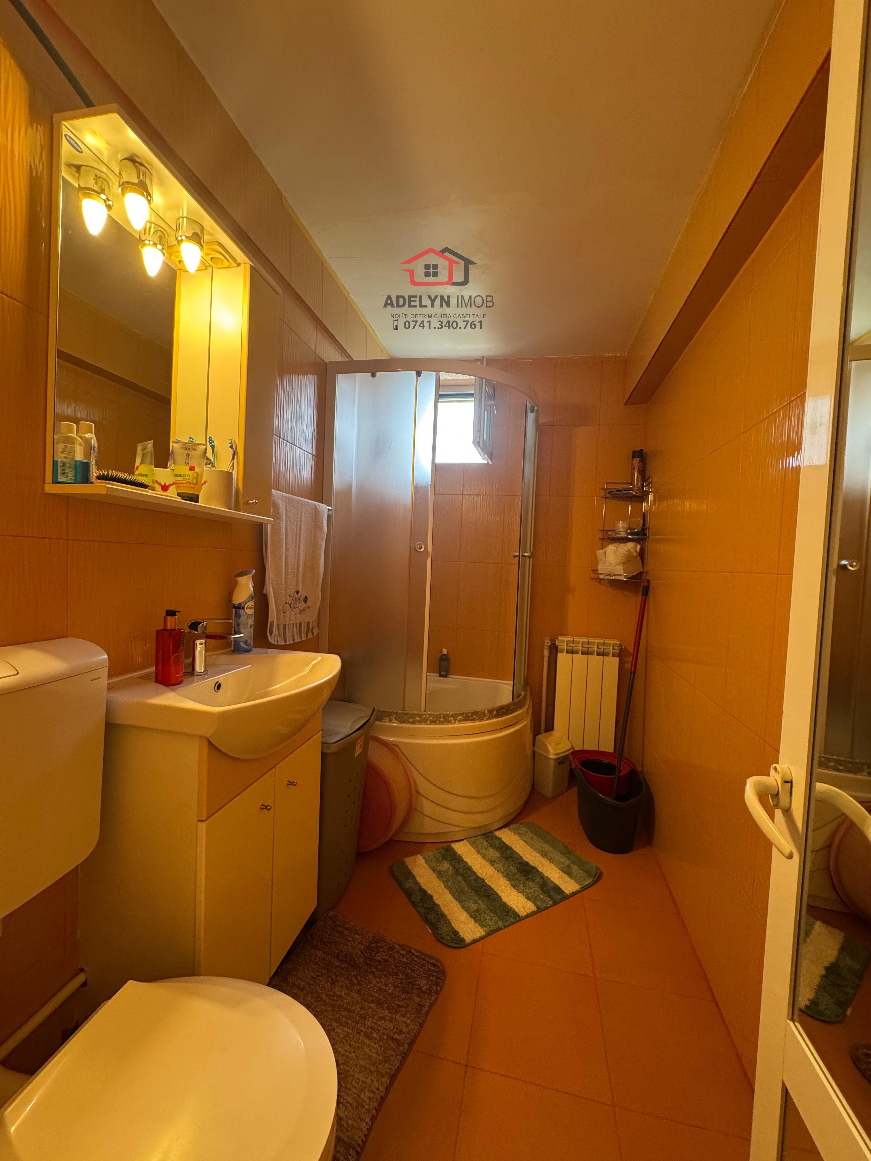 Apartament 2 camere transformat in 3 camere, str. Isaccei