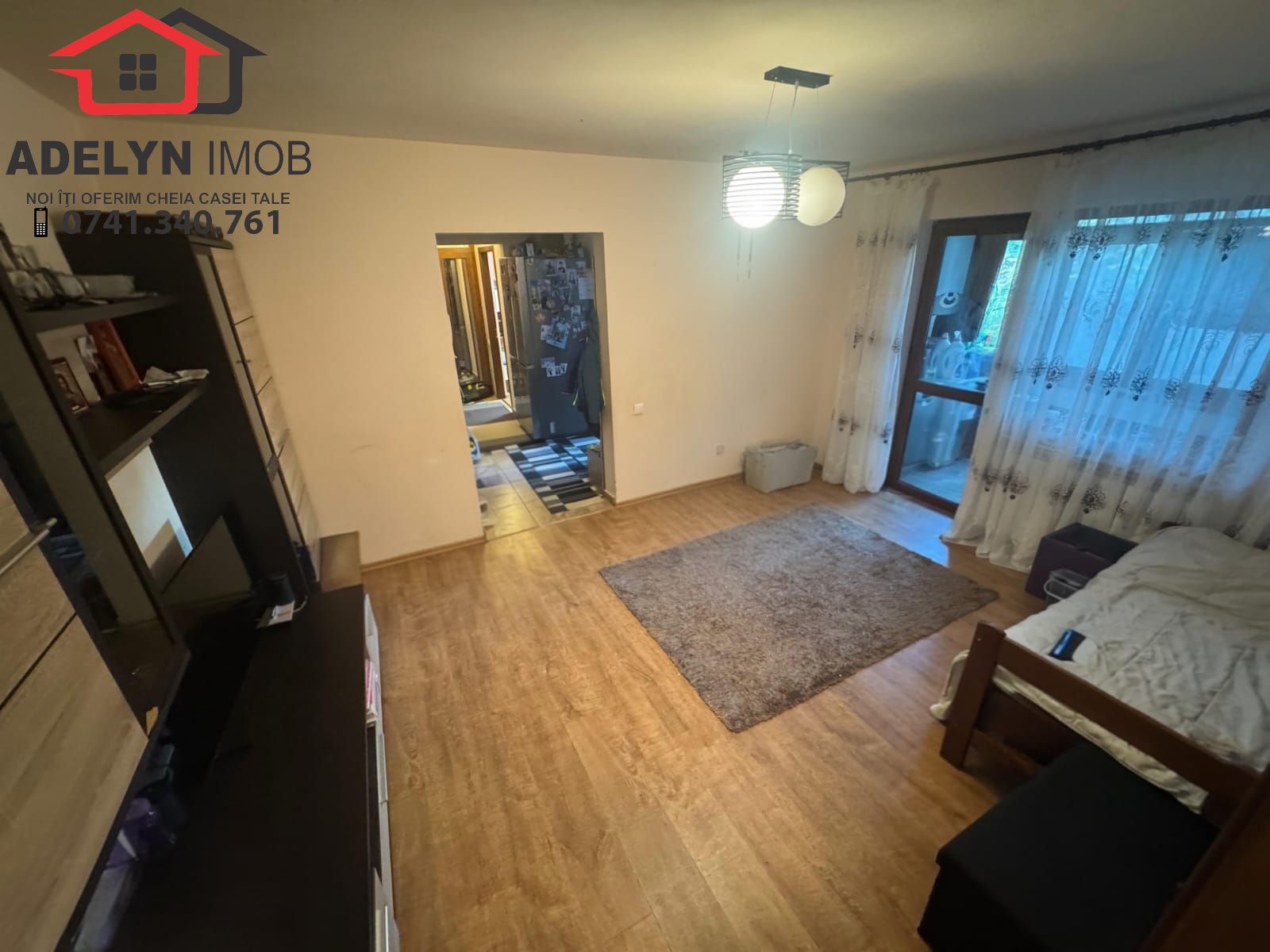 Apartament 3 camere, zona Vest