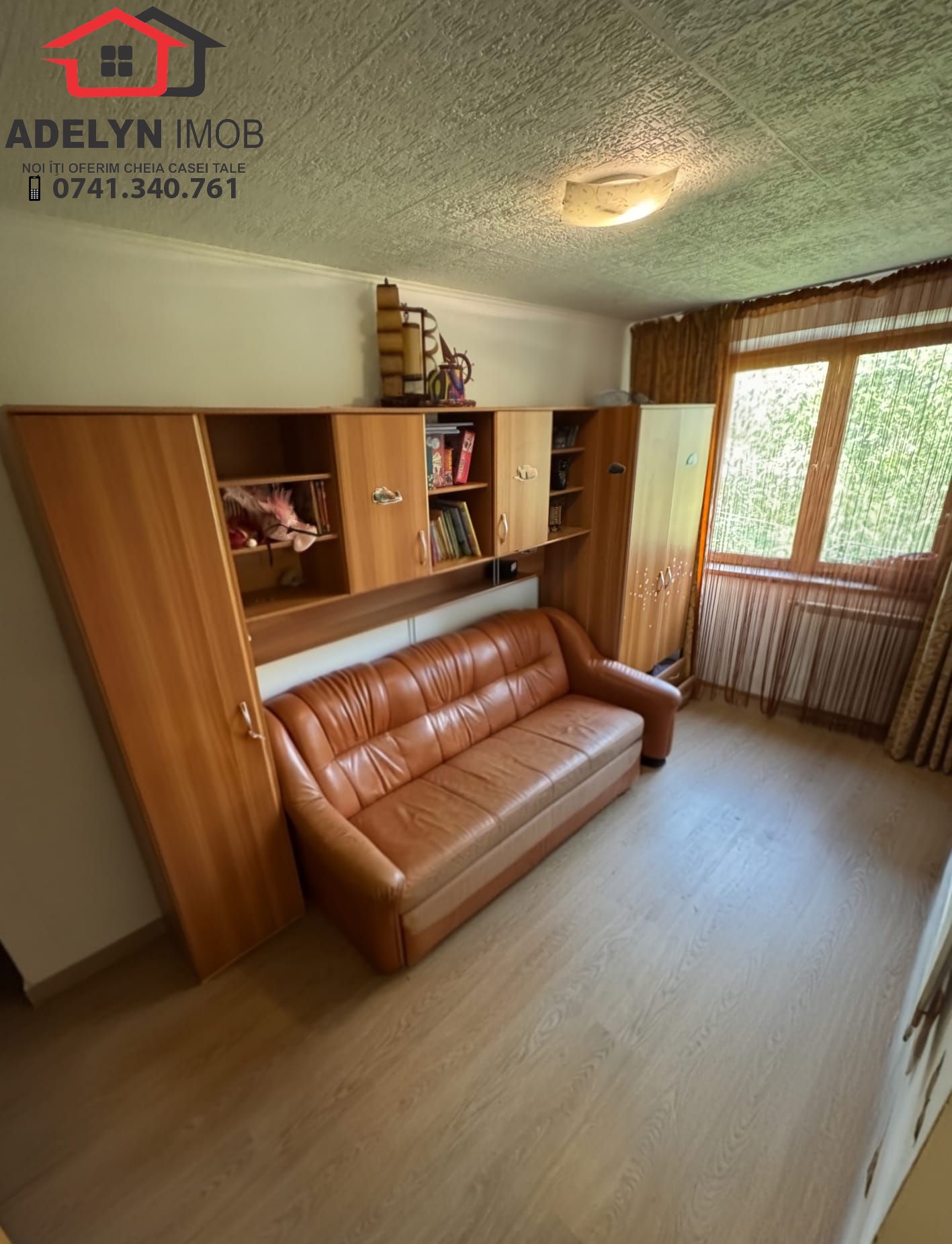 Apartament 3 camere, str. Isaccei
