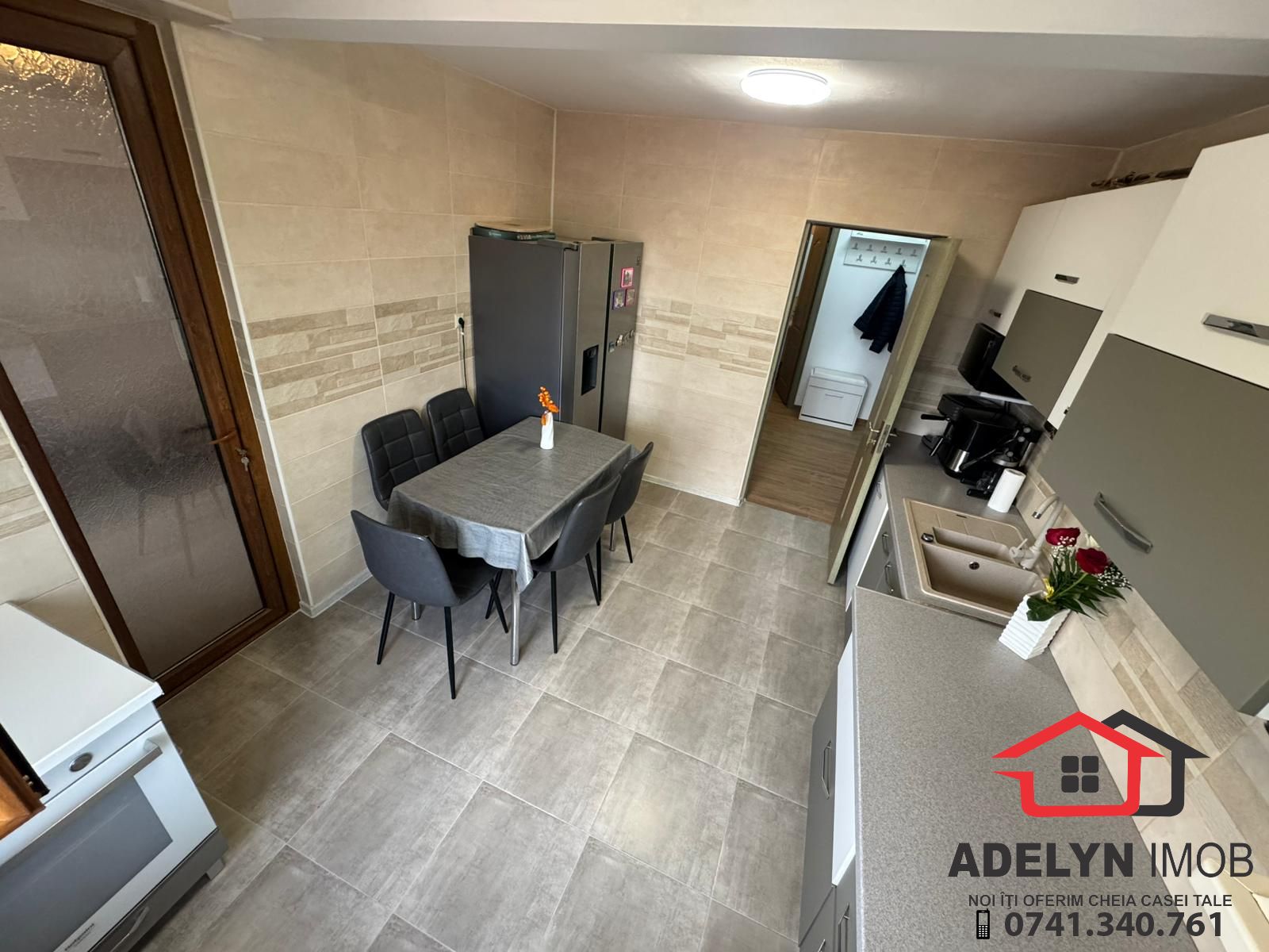 Apartament 4 camere, zona Vest