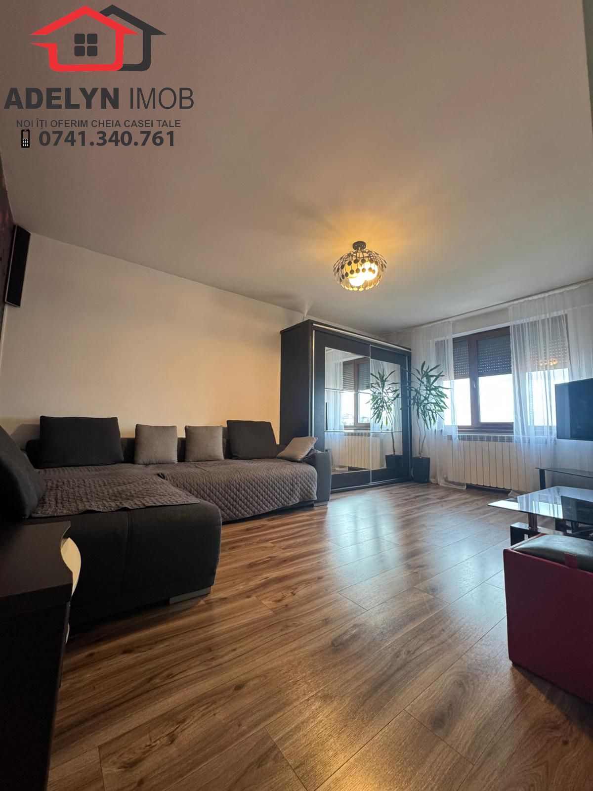 Apartament 4 camere, zona Vest, la U-uri