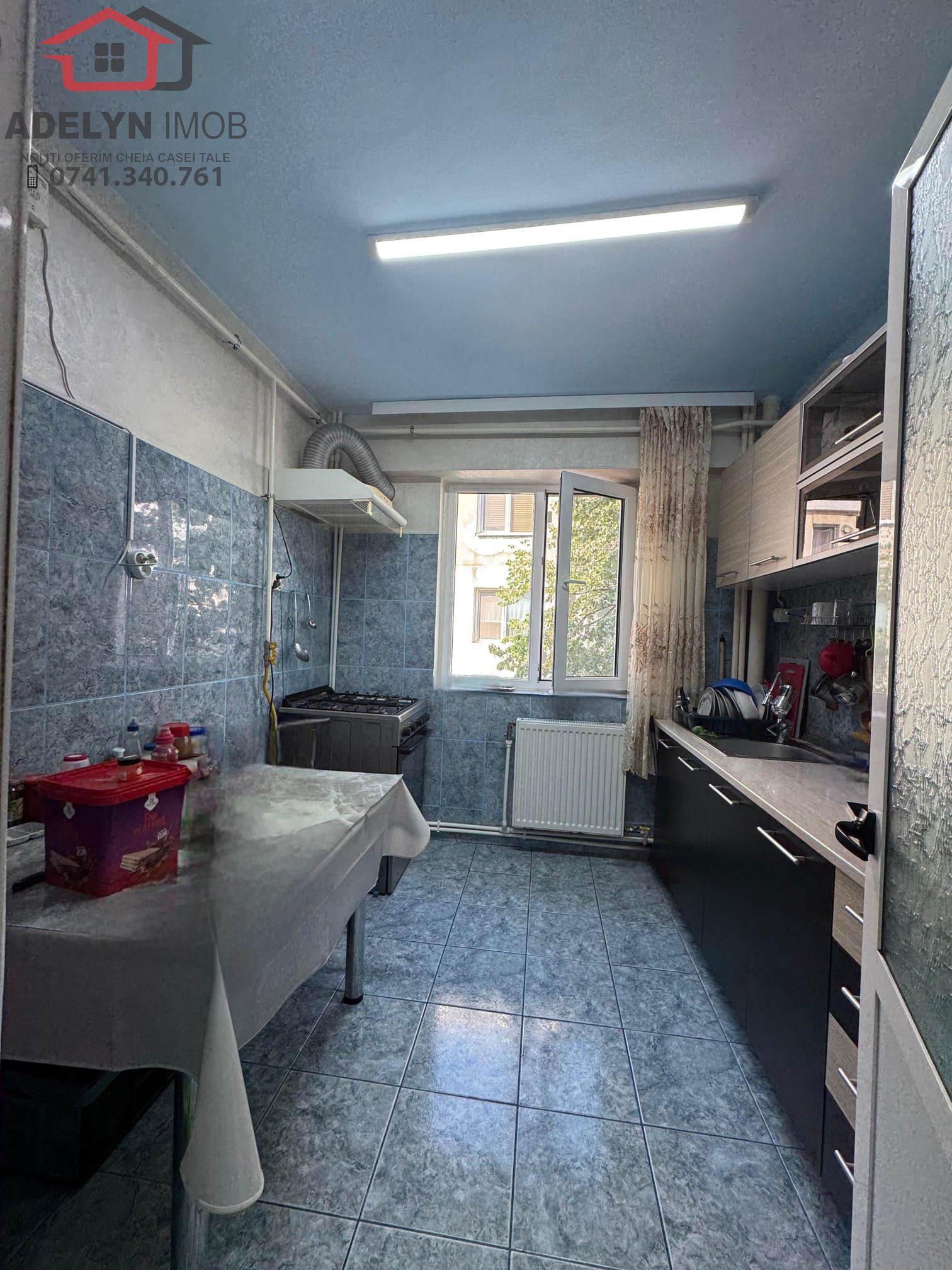 Apartament 3 camere, zona Neptun