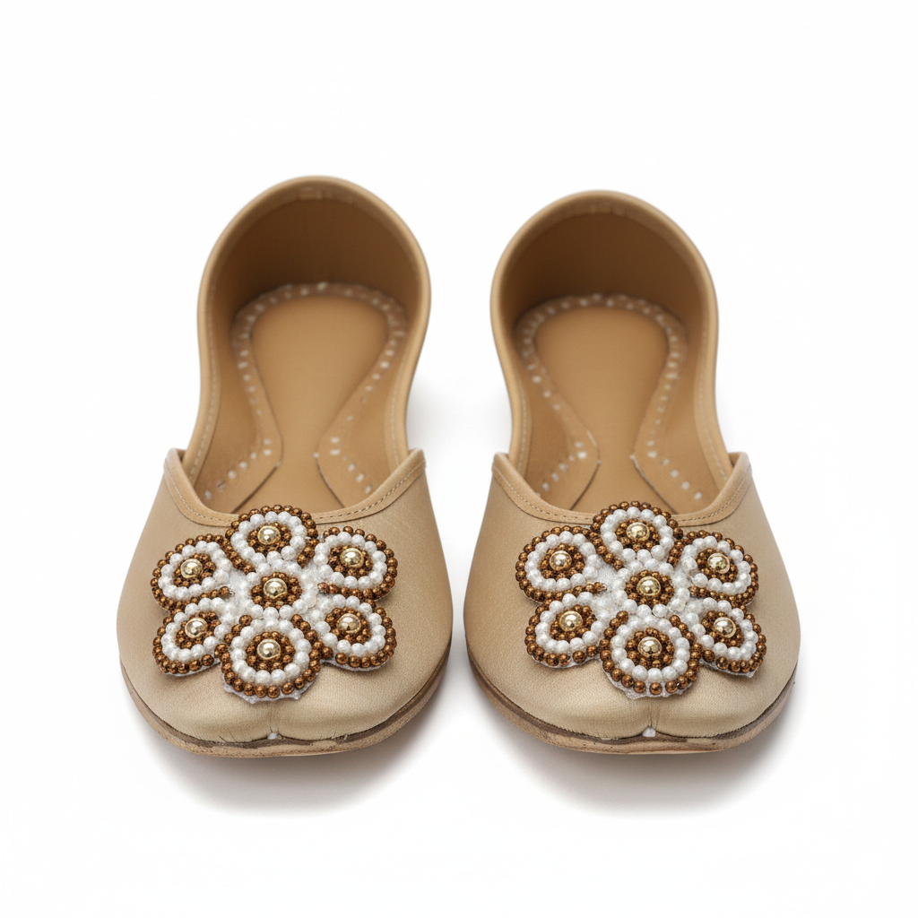 Hand Embroidery Zardosi Applique Patch 5 CM – Pearl & Golden Brown White Bead Floral Motif, Aari Work Sewing Patch for Blouse, Lehenga, Saree, Dress Decoration