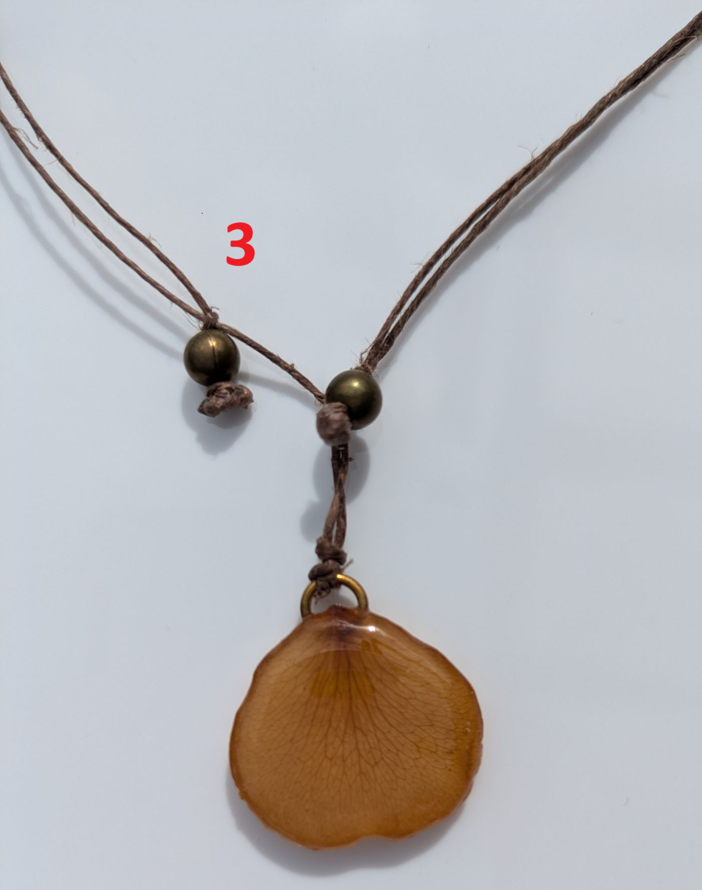 Collier bohème pétale de rose