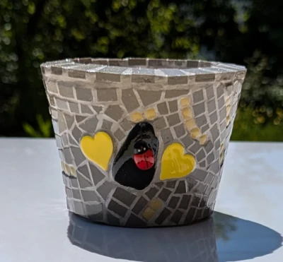 Pot de fleurs en mosaïque "Coccilune"