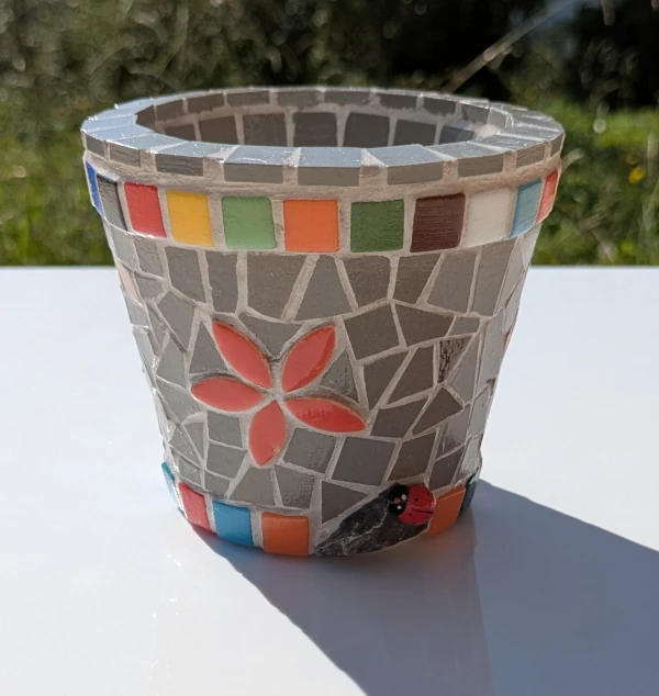 Pot de fleurs en mosaïque "Amaia"