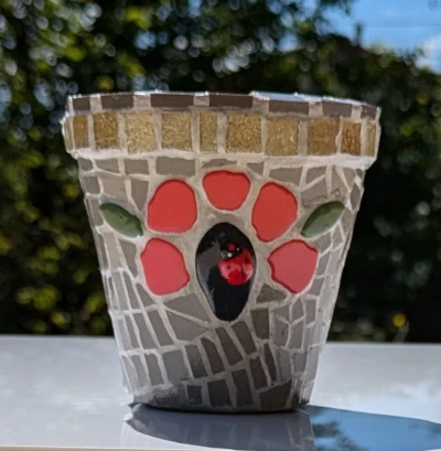 Pot de fleurs en mosaïque "Florette"