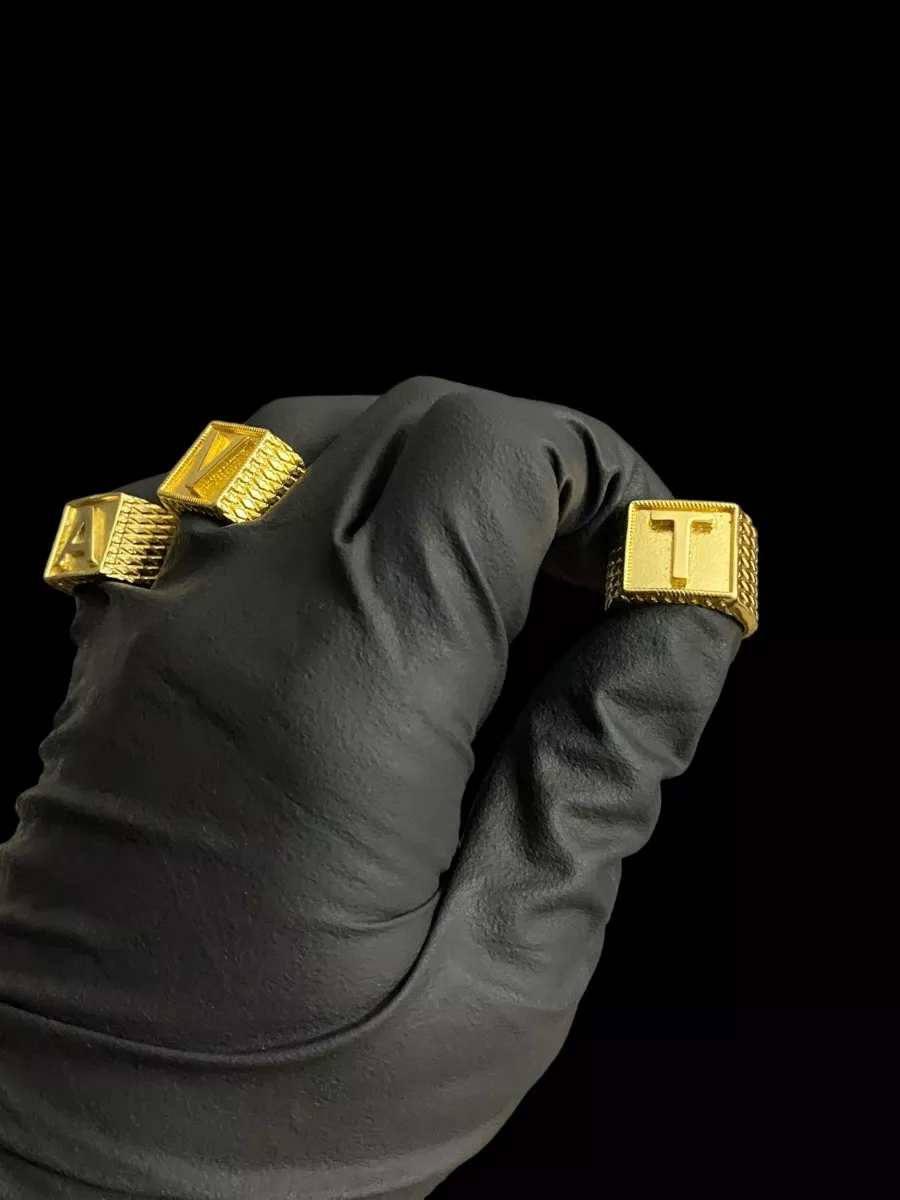 Anel Letra Lisa Banhado A Ouro 18K Moderno Masculino