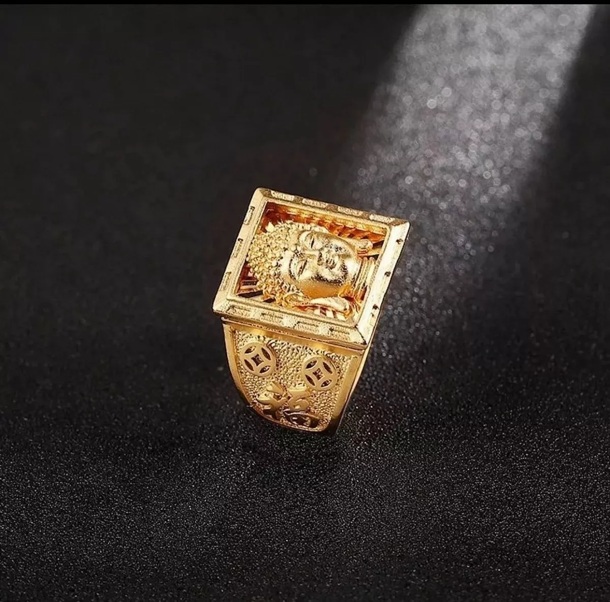 Anel Buda Banhado A Ouro 18K Luxuoso