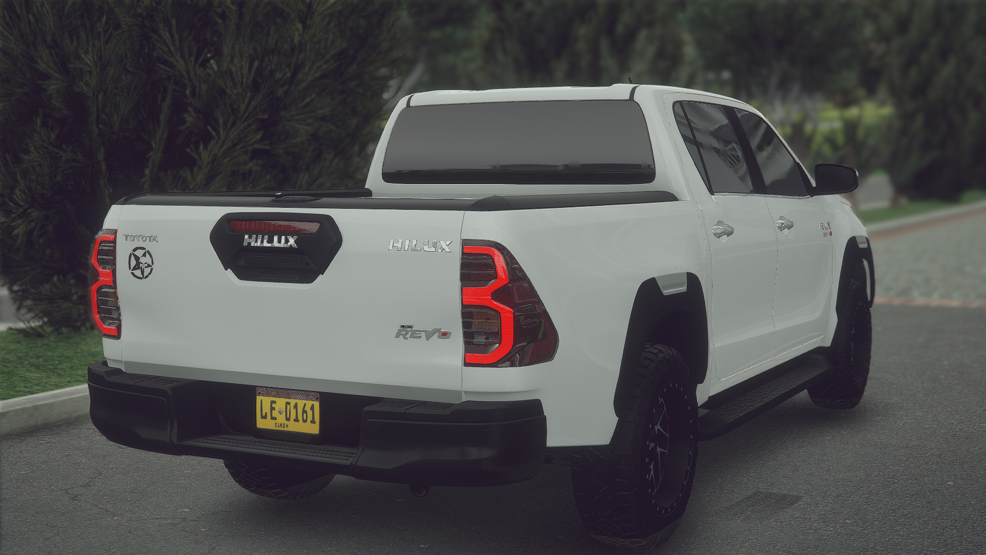 Toyota Hilux Revo v 