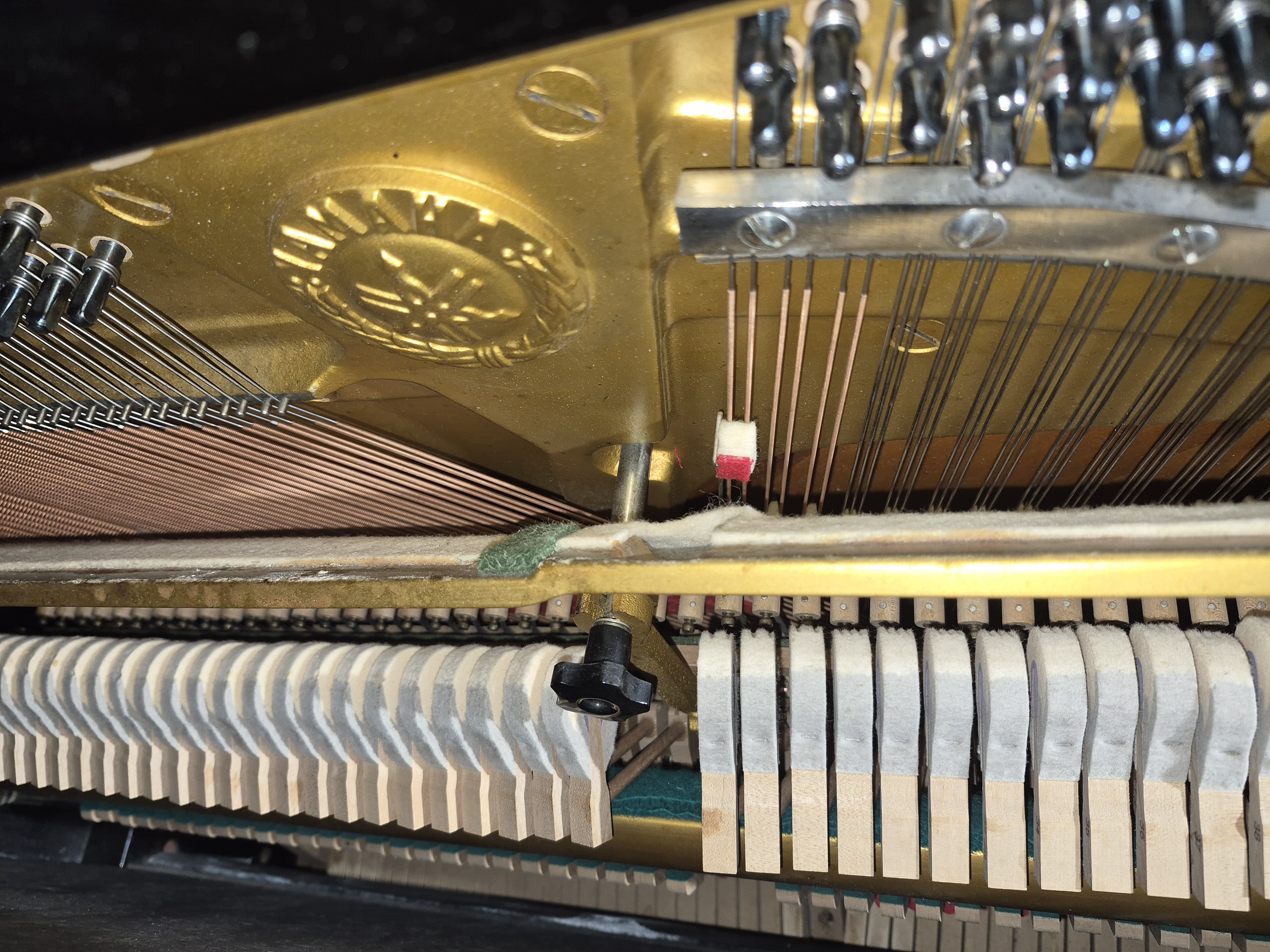 M310  🎹 Yamaha U3 - El Estándar de Oro en Pianos Verticales