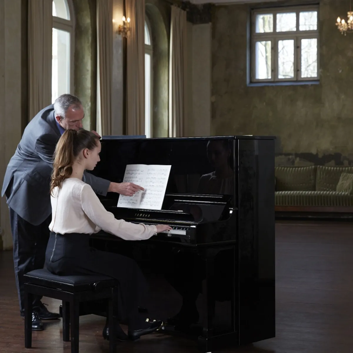 M310  🎹 Yamaha U3 - El Estándar de Oro en Pianos Verticales