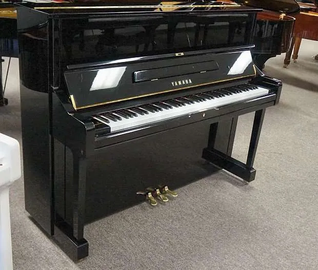 🎹 Yamaha U1 Profesional | El Estándar de Excelencia en Pianos Verticales