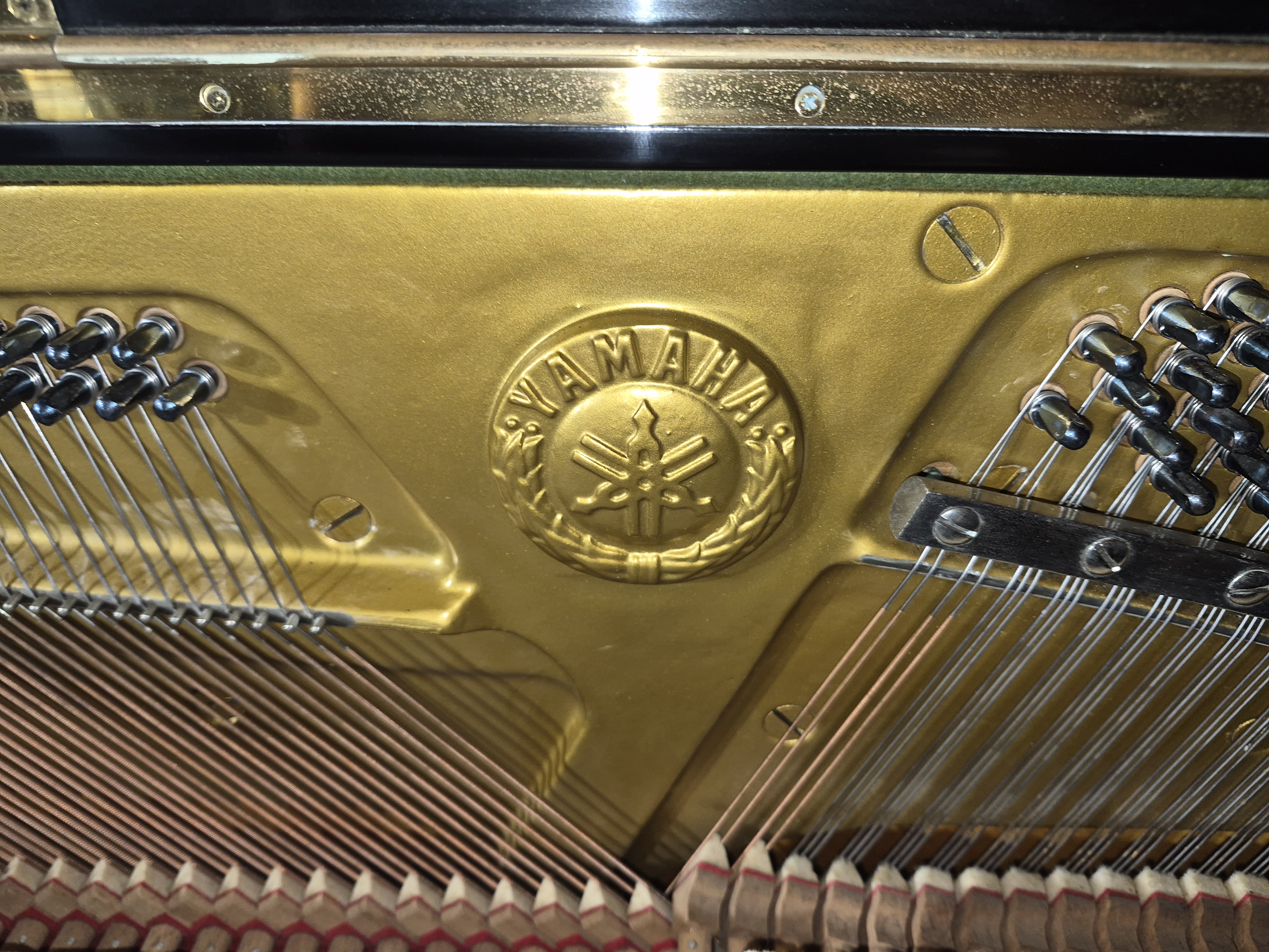 🎹 Yamaha U1 Profesional | El Estándar de Excelencia en Pianos Verticales