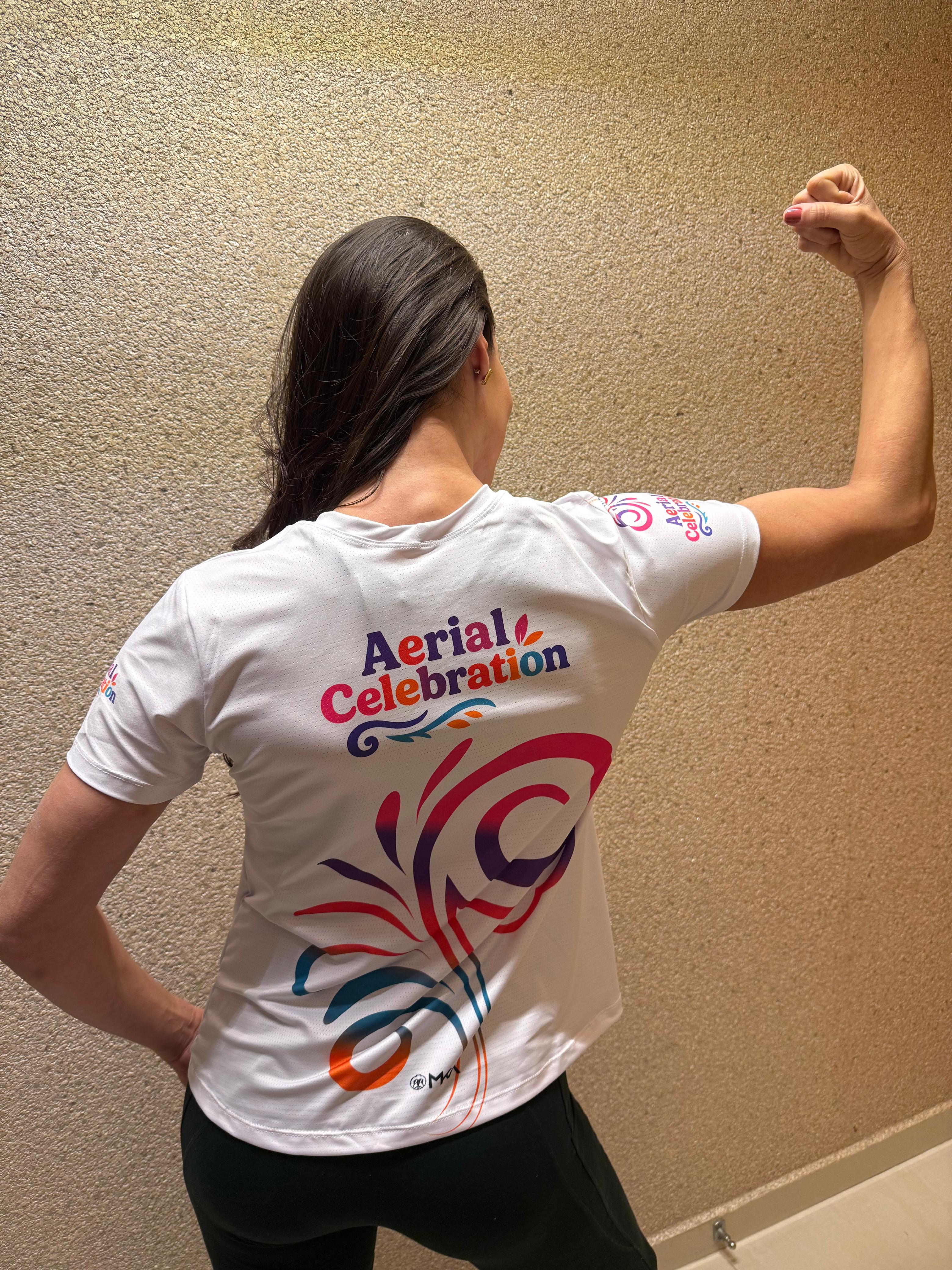 Camiseta Aerial Celebration
