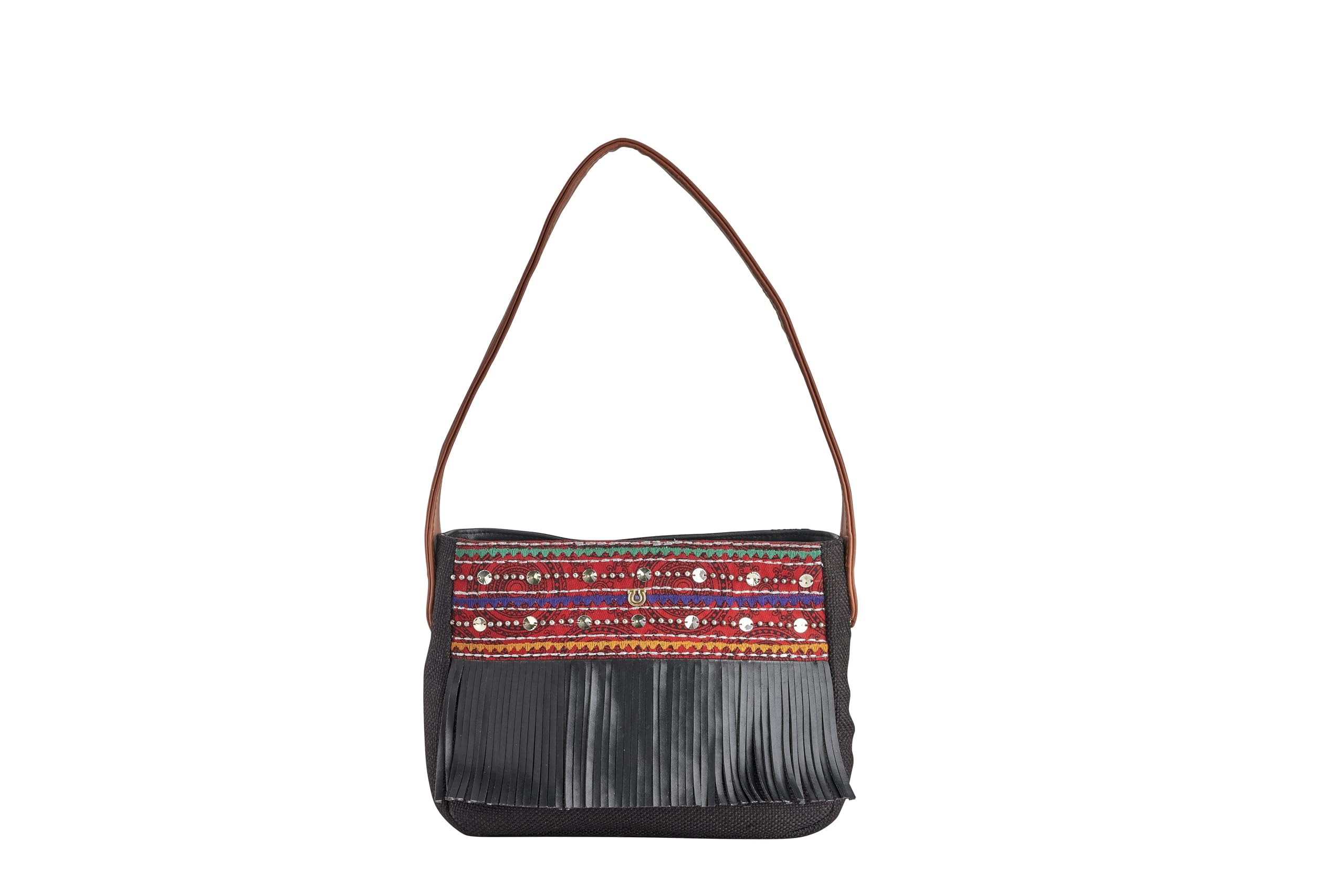 BLACK JUTE FRINGES SLING BAG