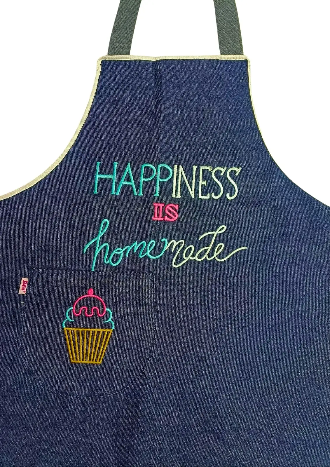 DENIM HAPPINESS IN MY HOMEMADE APRON