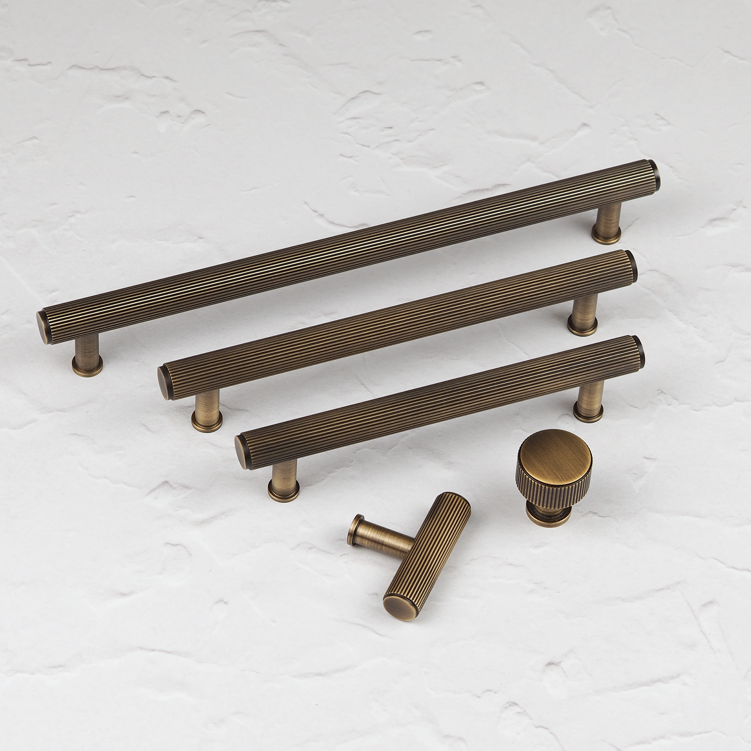 HANDLE ANTIQUE BRASS