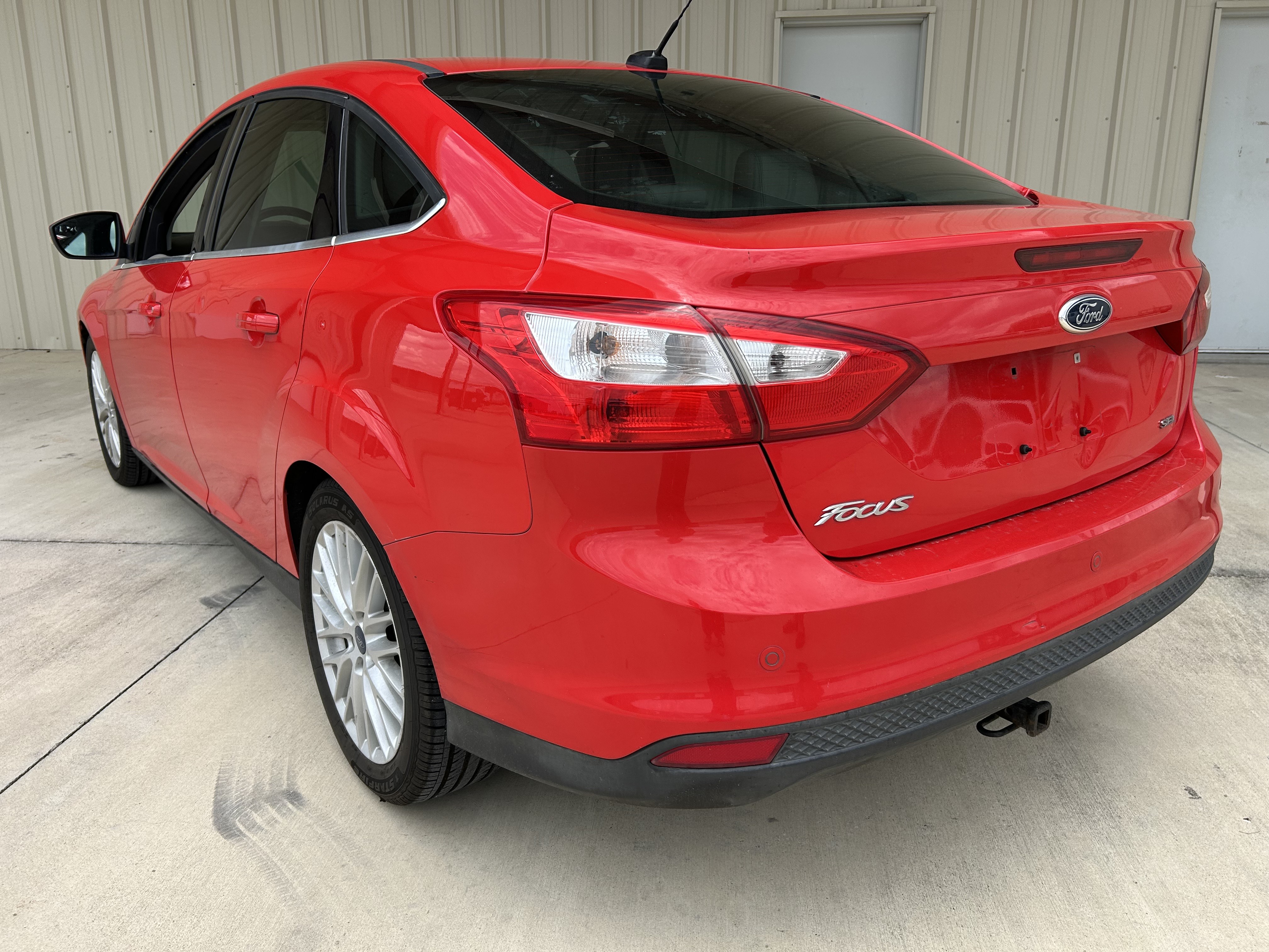 2012 Ford Focus SEL 4D Sedan