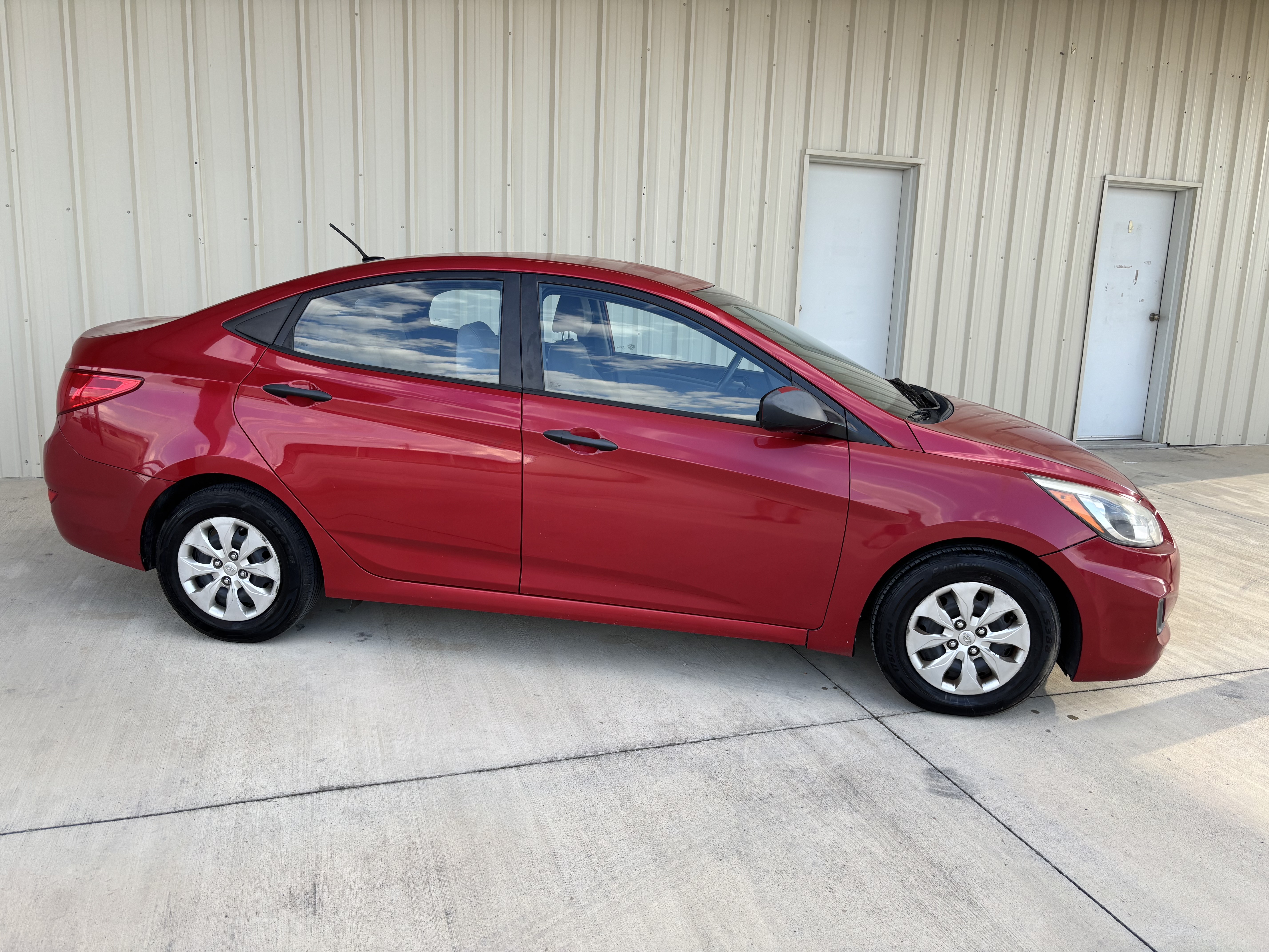 2015 Hyundai Accent GLS 4D Sedan