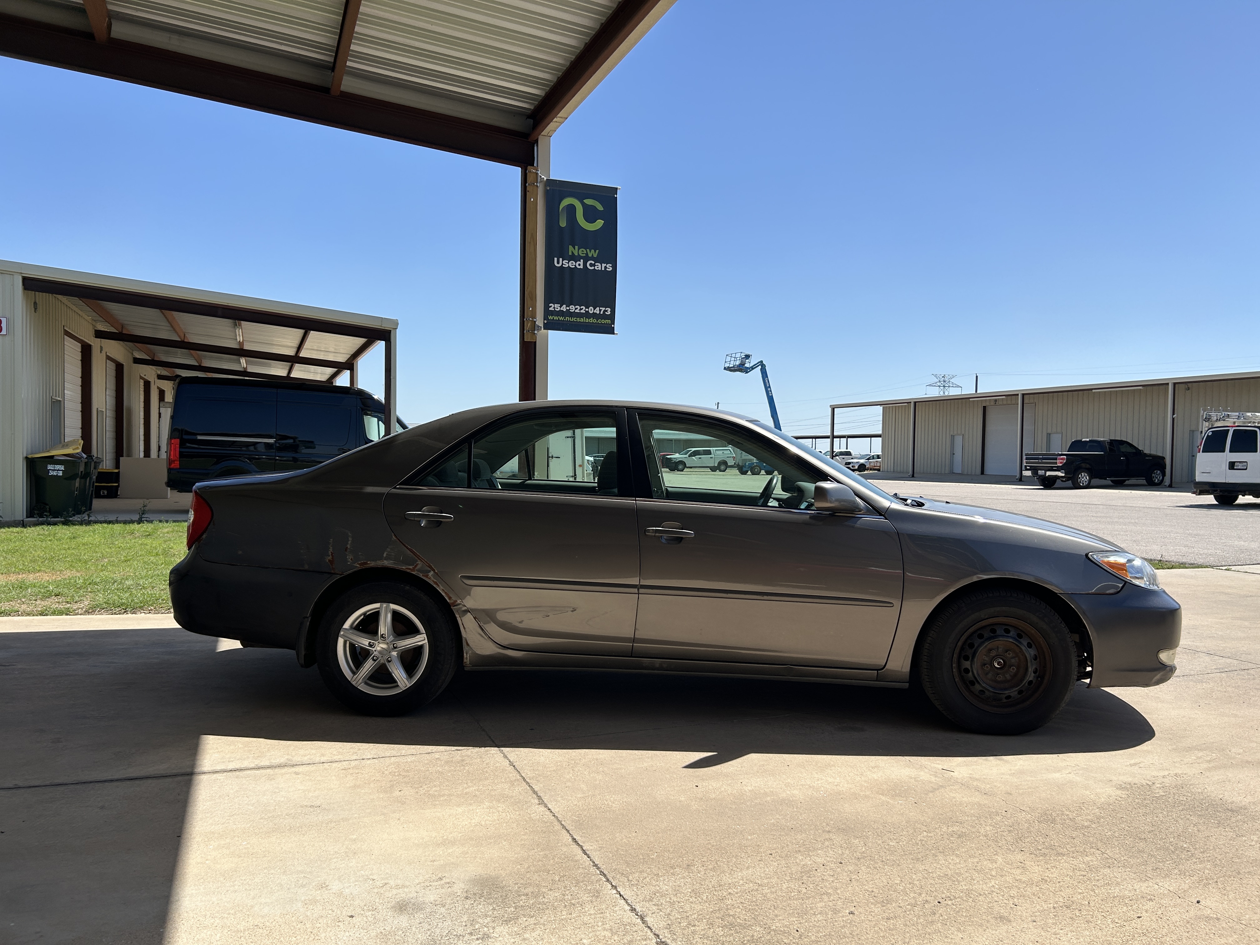 2003 Toyota Camry - SE Sedan
