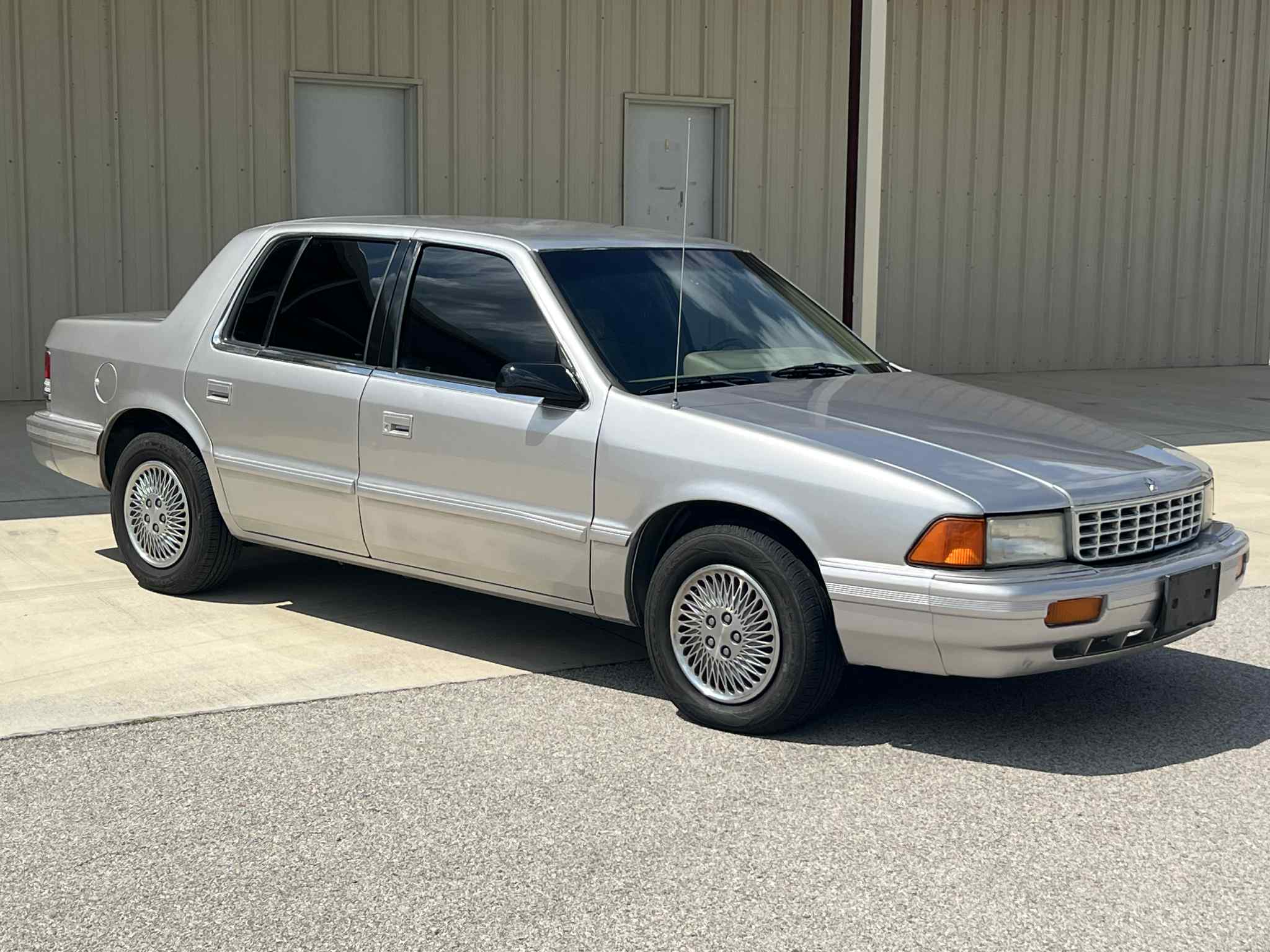 1994 Plymouth Acclaim 4D Sedan