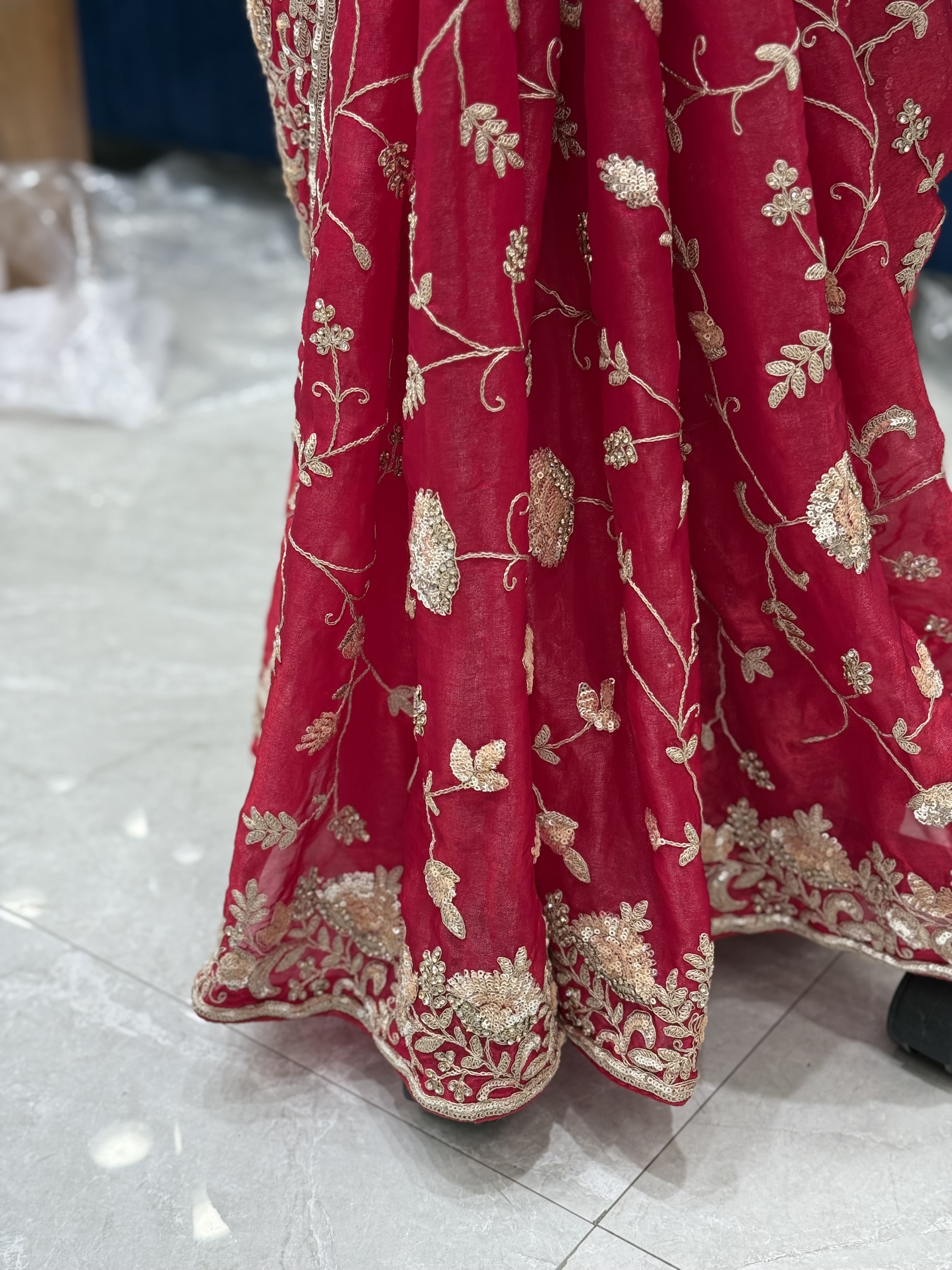 New Heavy Bridal Saree With A Rich Jal Work