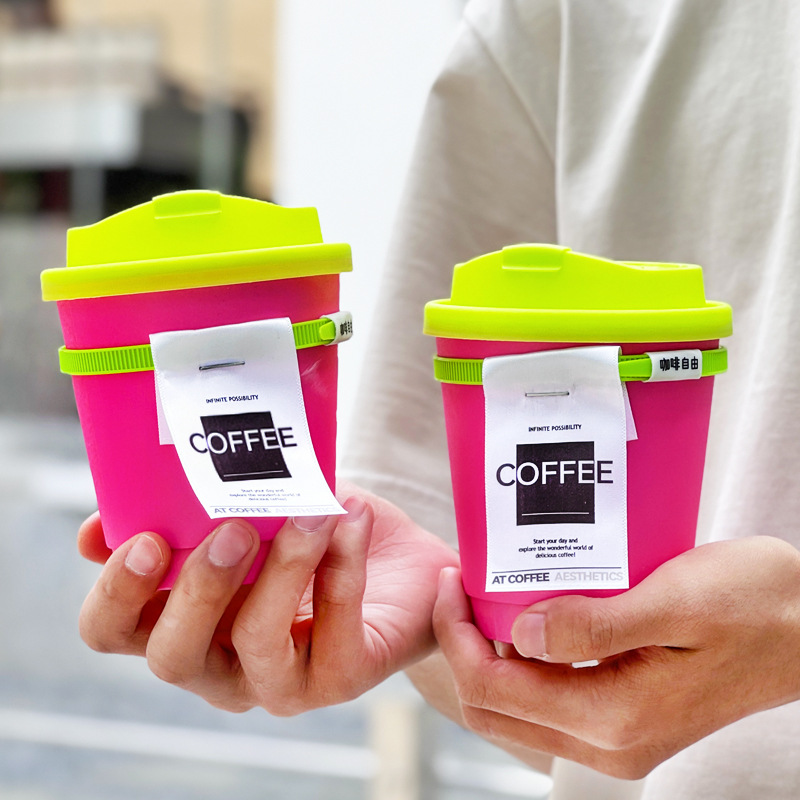 ☕ Cốc Giấy Cà Phê Dùng Một Lần Kèm Dây Cố Định – Tiện Lợi & Chuyên Nghiệp 🥤