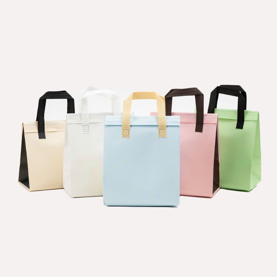 COMBO 50 Túi Tote chất liệu vải không dệt đựng trà sữa, thực phẩm, có lớp nhôm cách nhiệt bên trong bền dai, thân thiện môi trường T1893