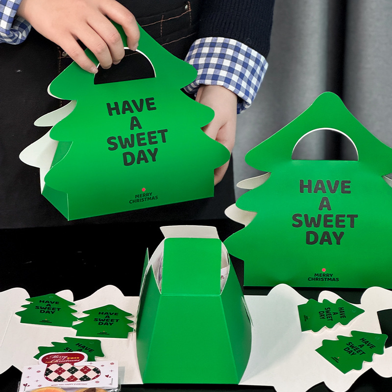 10 Hộp đựng bánh nhỏ hình cây thông Noel – Sáng tạo, xinh xắn cho mùa lễ hội ngọt ngào!