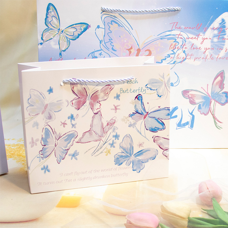 Combo 10 Túi quà tặng sinh nhật dày vẽ tay hình bướm mới, túi đựng giày cỡ lớn tinh tế, túi giấy di động