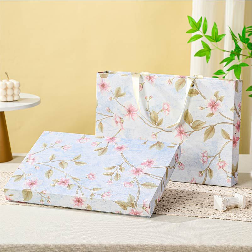 Combo 10 Hộp Quà Khăn Choàng Thêu – Sáng Tạo & Ấn Tượng