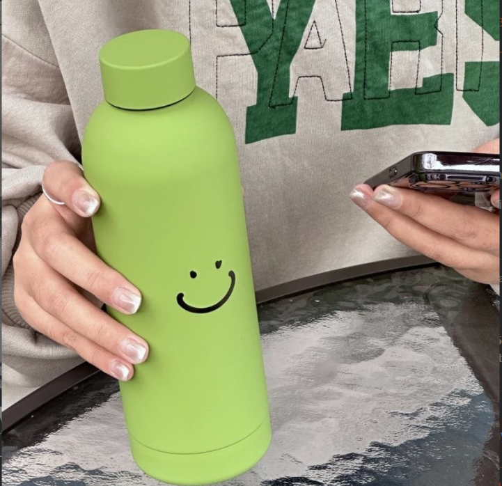 Cốc giữ nhiệt inox di động Simple Smile dung tích lớn, nhẹ, dễ mang theo, nhà sản xuất có vẻ ngoài cao cấp