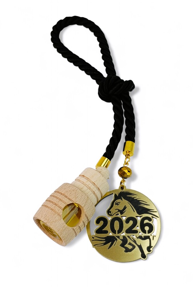 Automobilio pakabukas su arkliuku „2026“
